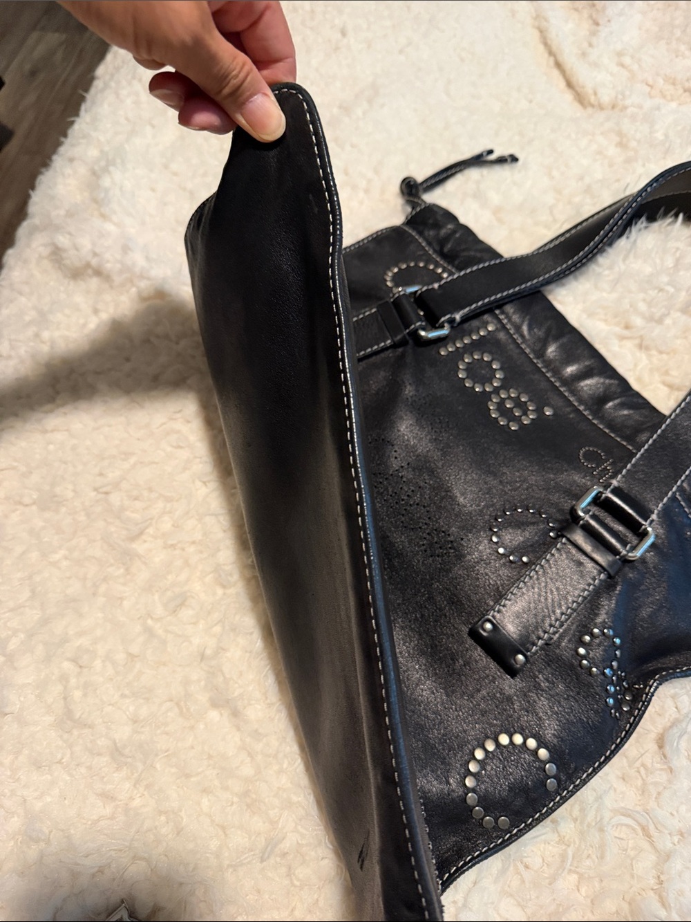 Chloe Patsy Studded Leather Drawstring Sack Shoulder Bag - Picture 14 of 14